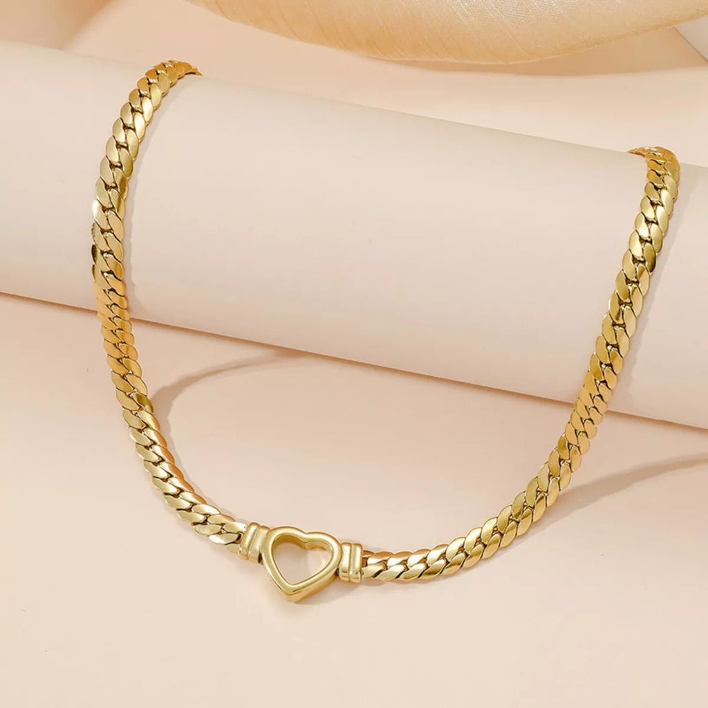 18K Gold - Plated Chain Heart Necklace - Crowned Energy CO.