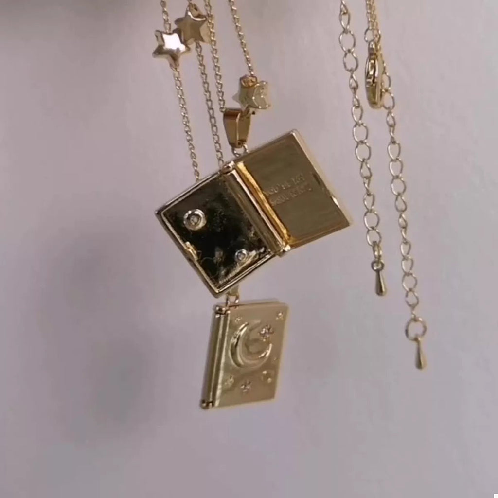 18K Gold - Plated Star Moon Zircon Lock Necklace - Goddess Vibes