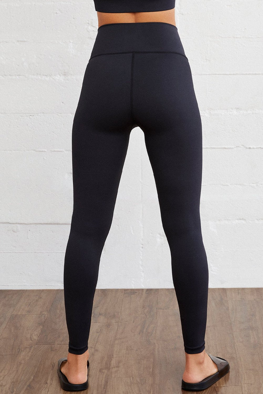 Black Arched Waist Seamless Active Leggings - Goddess Vibes