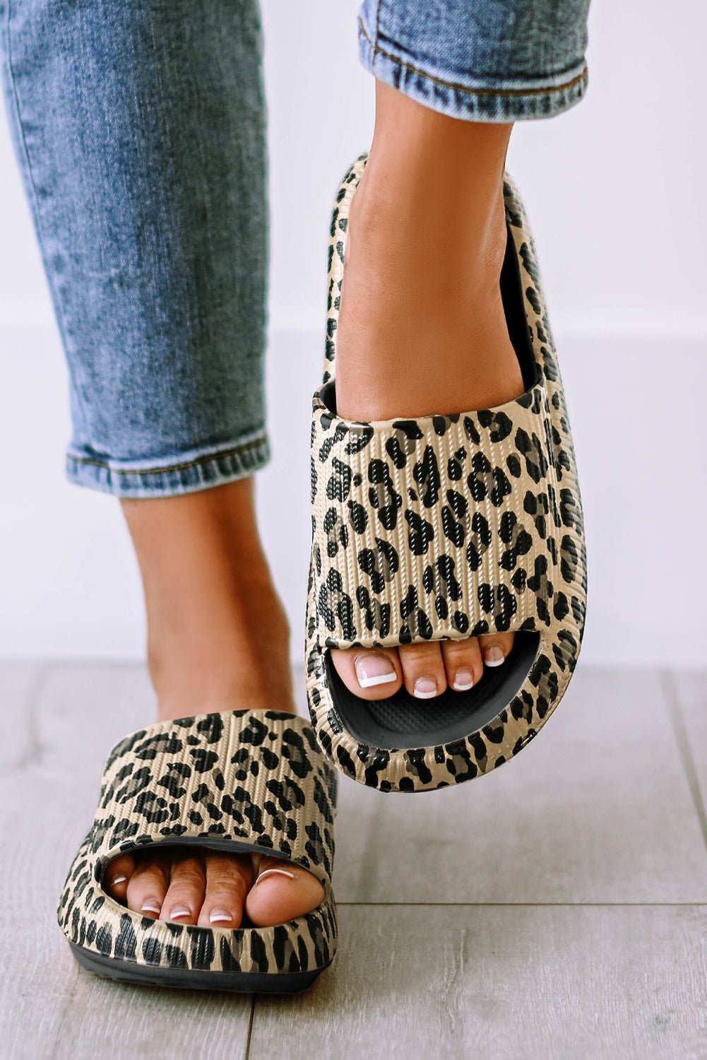 Black Print Thick Sole Slip On Slippers - Goddess Vibes