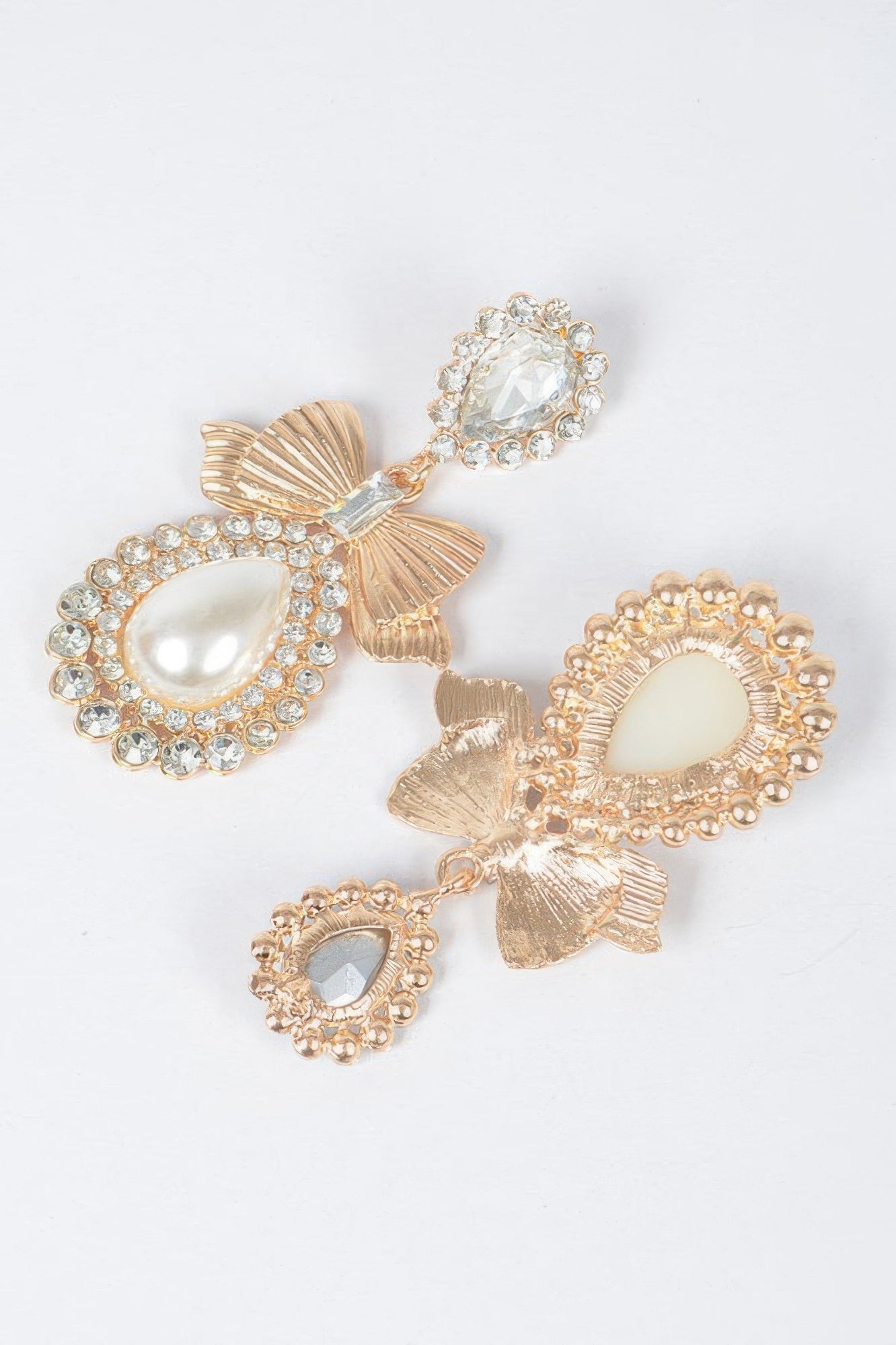 Bow Faux Pearl Earring - Crowned Energy CO.