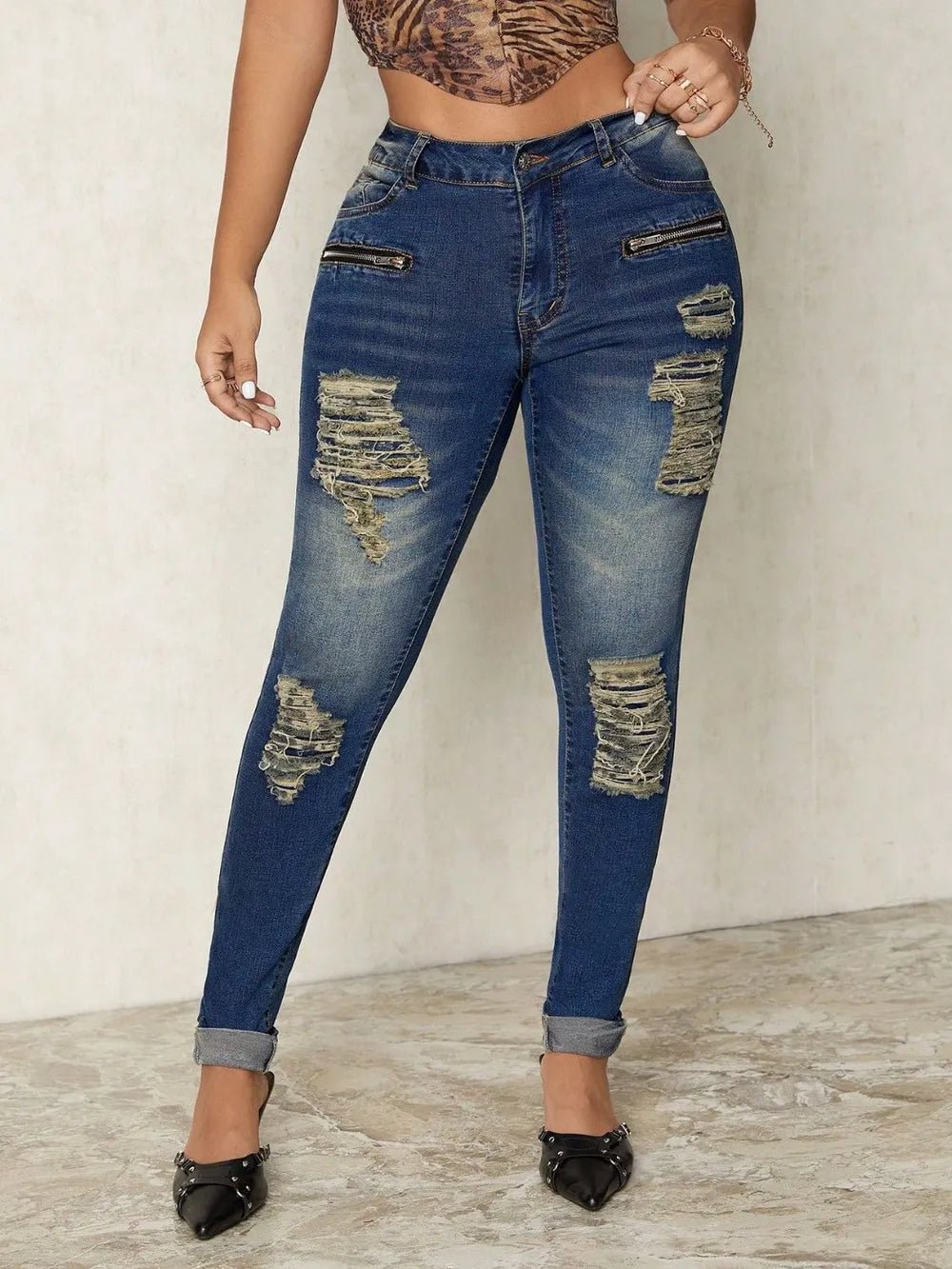 Distressed Skinny Jeans - Crowned Energy CO.