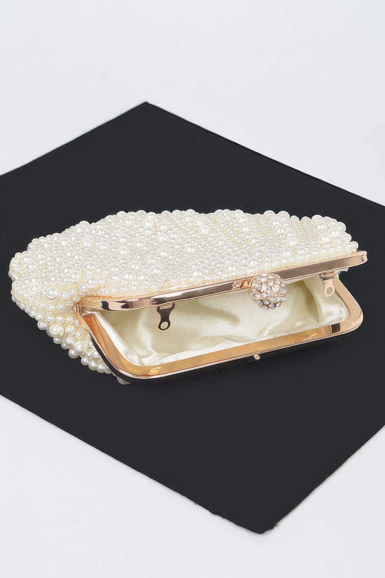Faux Pearl Party Clutch - Goddess Vibes