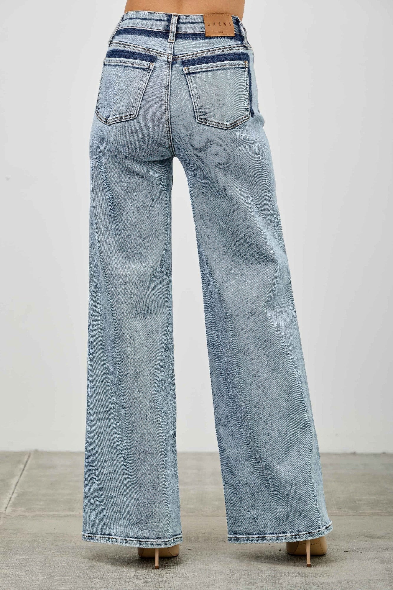 High Rise Relaxed Straight With Seam Detail - Crowned Energy CO.