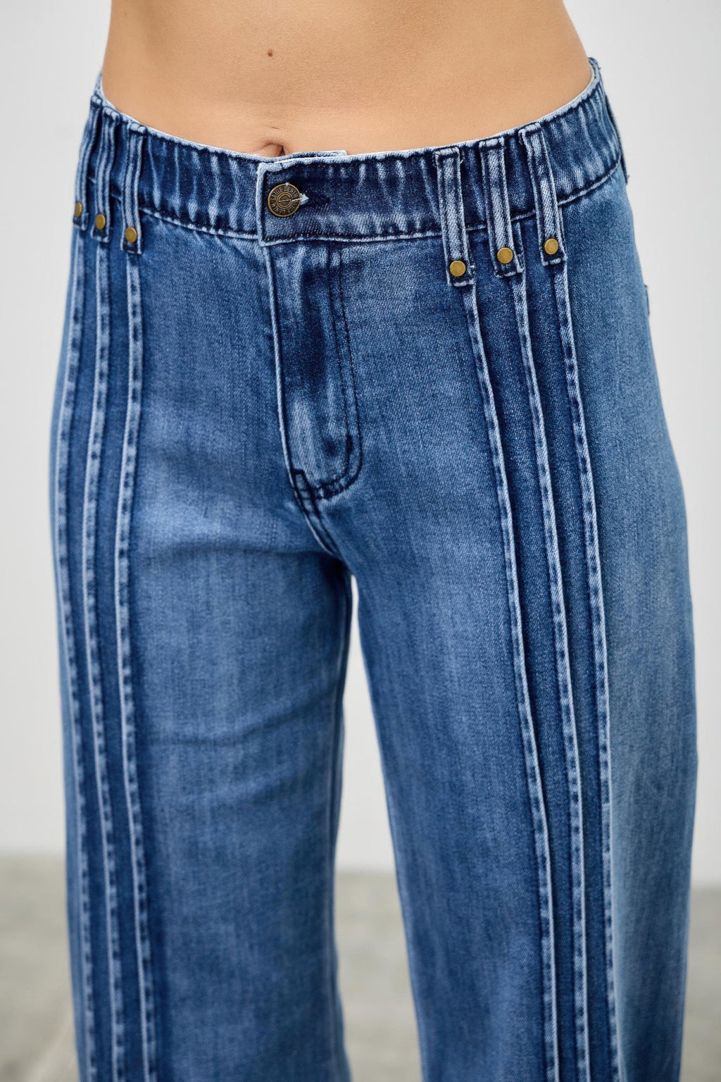 High Rise Straight With Front Lines - Crowned Energy CO.