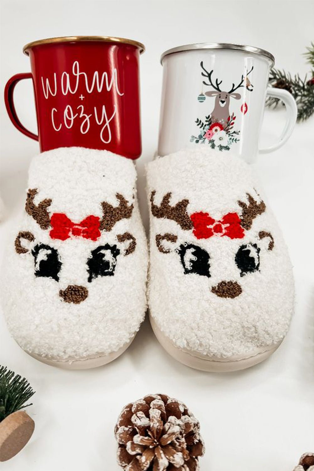 White Christmas Cartoon Pattern Plush Slippers - Goddess Vibes