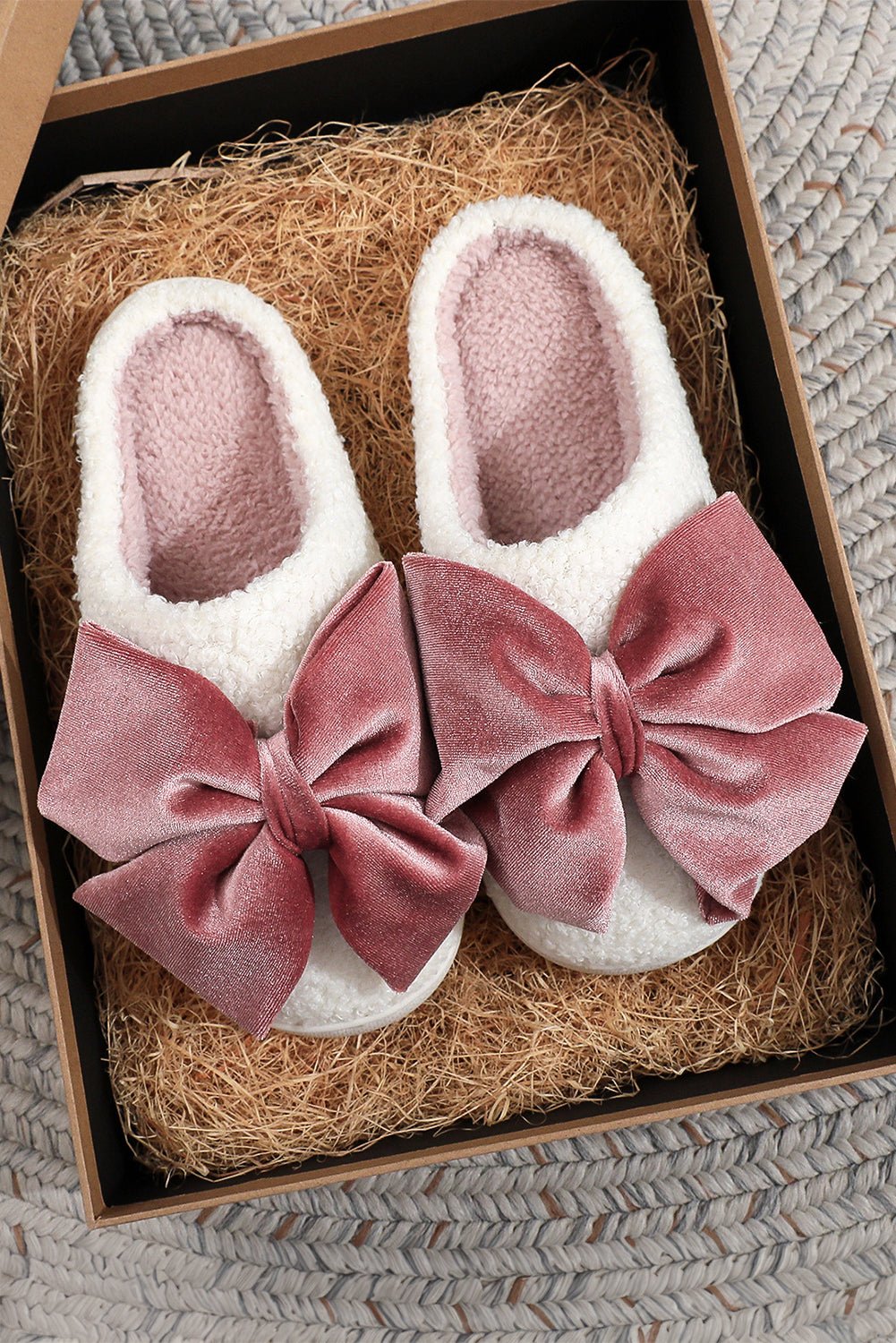 White Glister Ribbon Bow Decor Contrast Liner Plush Slippers - Crowned Energy CO.