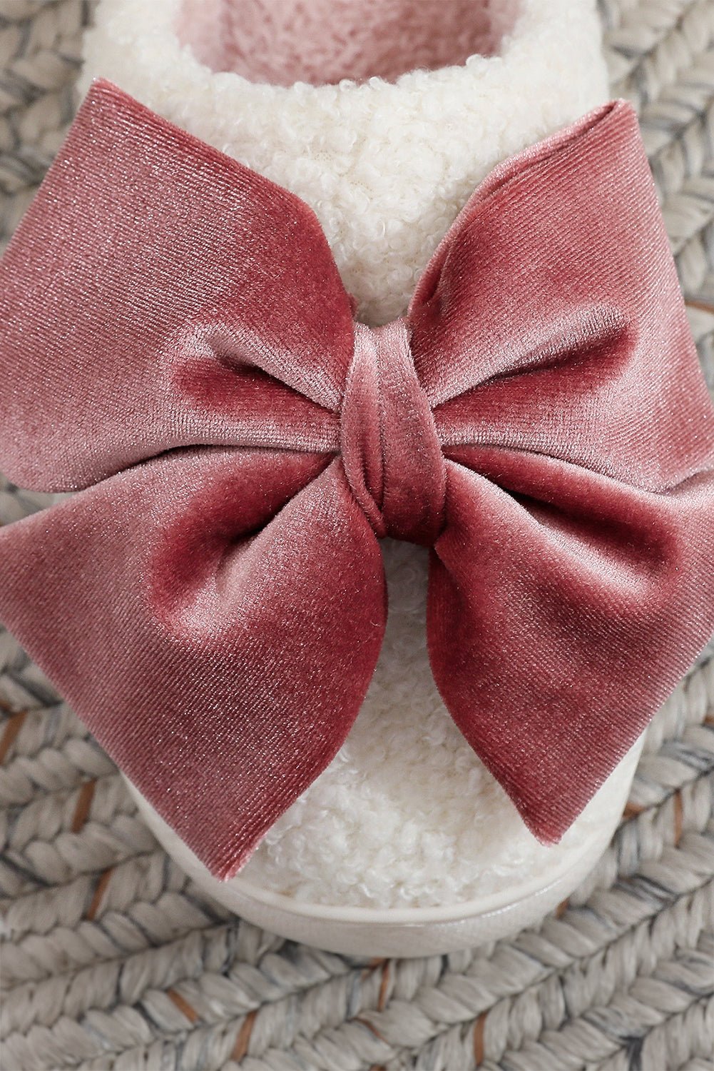 White Glister Ribbon Bow Decor Contrast Liner Plush Slippers - Crowned Energy CO.